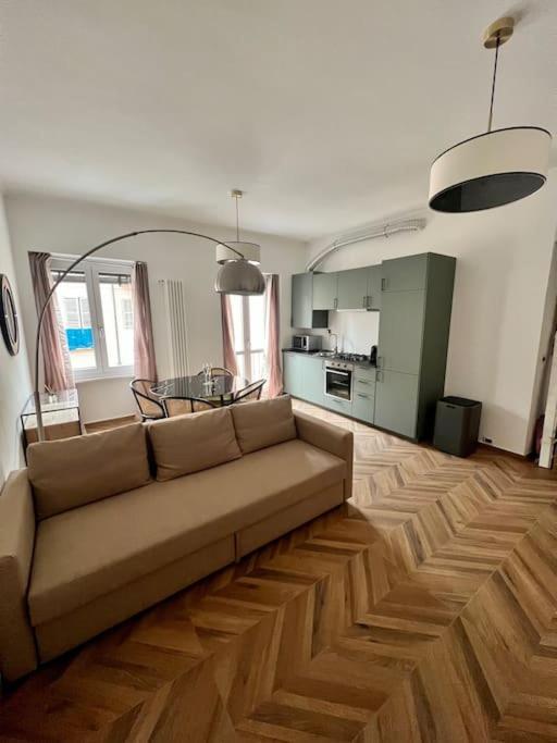Casa Sassari - Vicino Porta Susa F.S. Torino Eksteriør billede