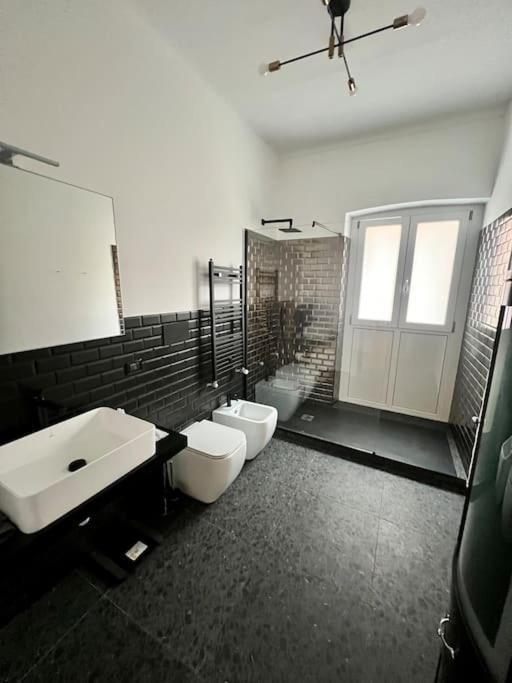 Casa Sassari - Vicino Porta Susa F.S. Torino Eksteriør billede