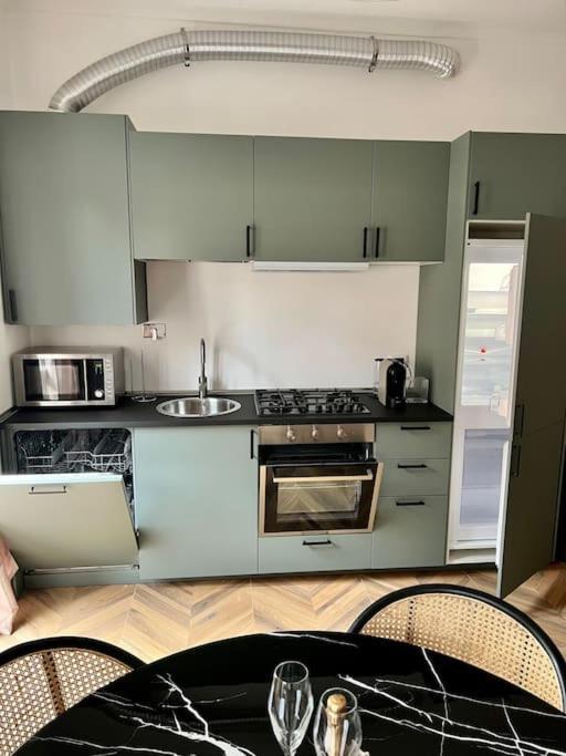 Casa Sassari - Vicino Porta Susa F.S. Torino Eksteriør billede